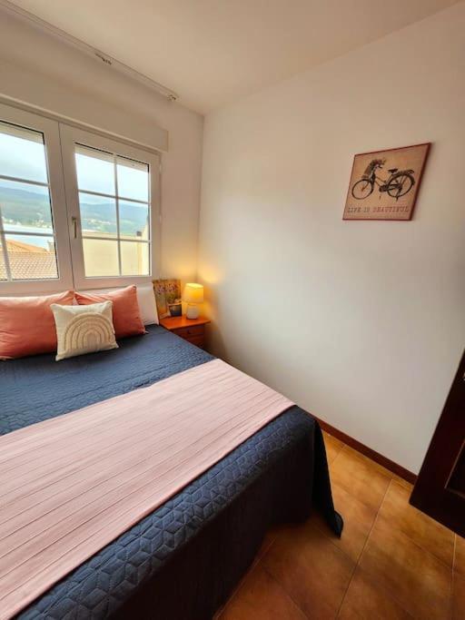 Duplex Rua Sol - Netflix Apartment Laxe Luaran gambar